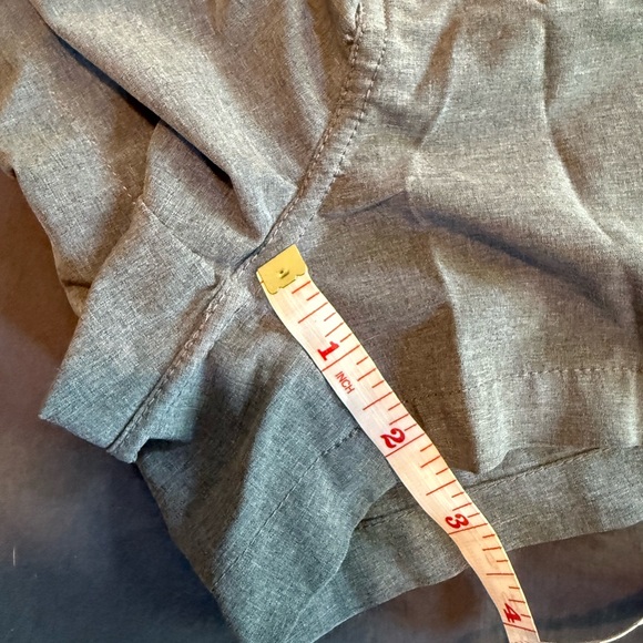 Billabong Gray Bermuda Shorts Lightweight Casual - Picture 8 of 8